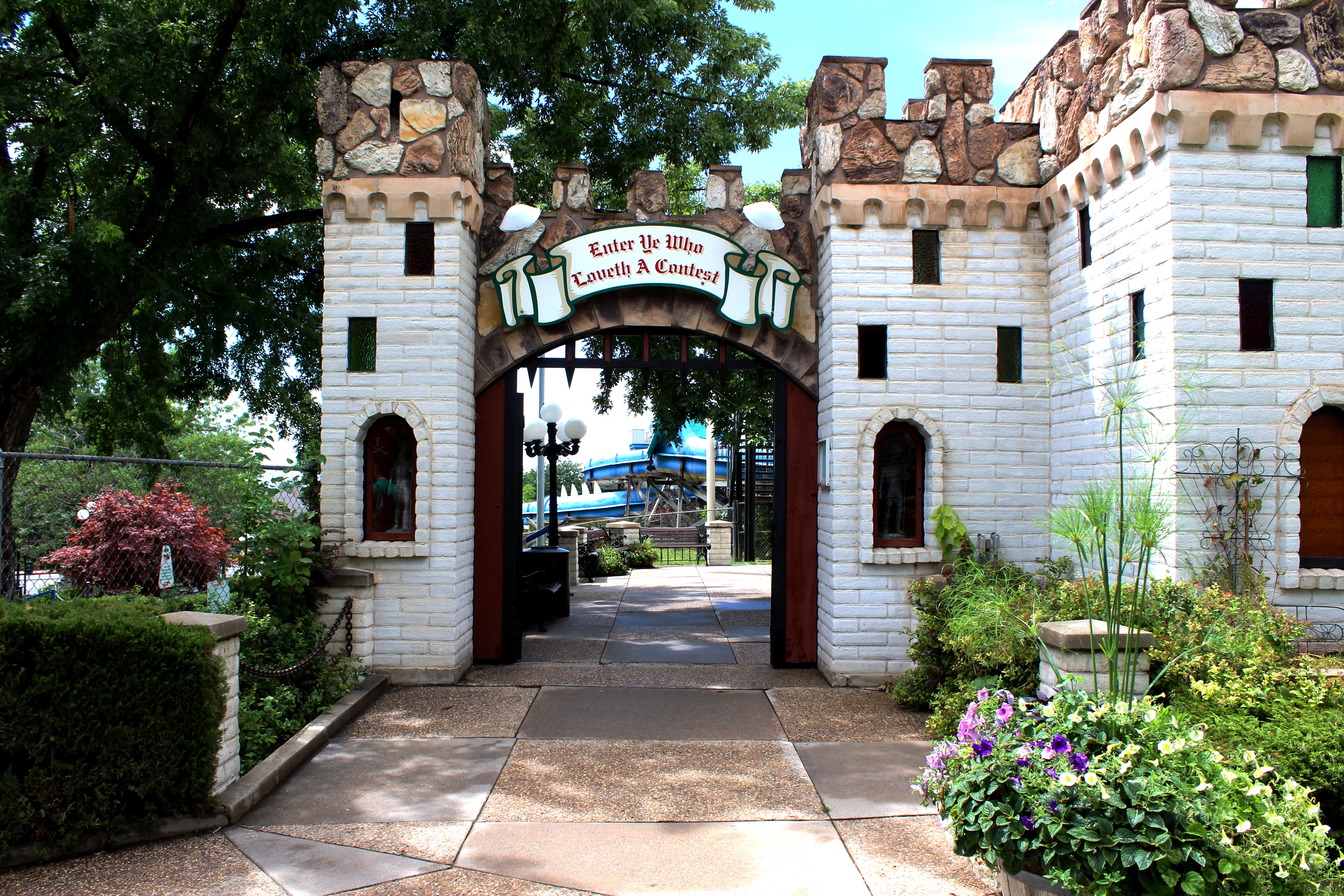 Mini Golf Entrance