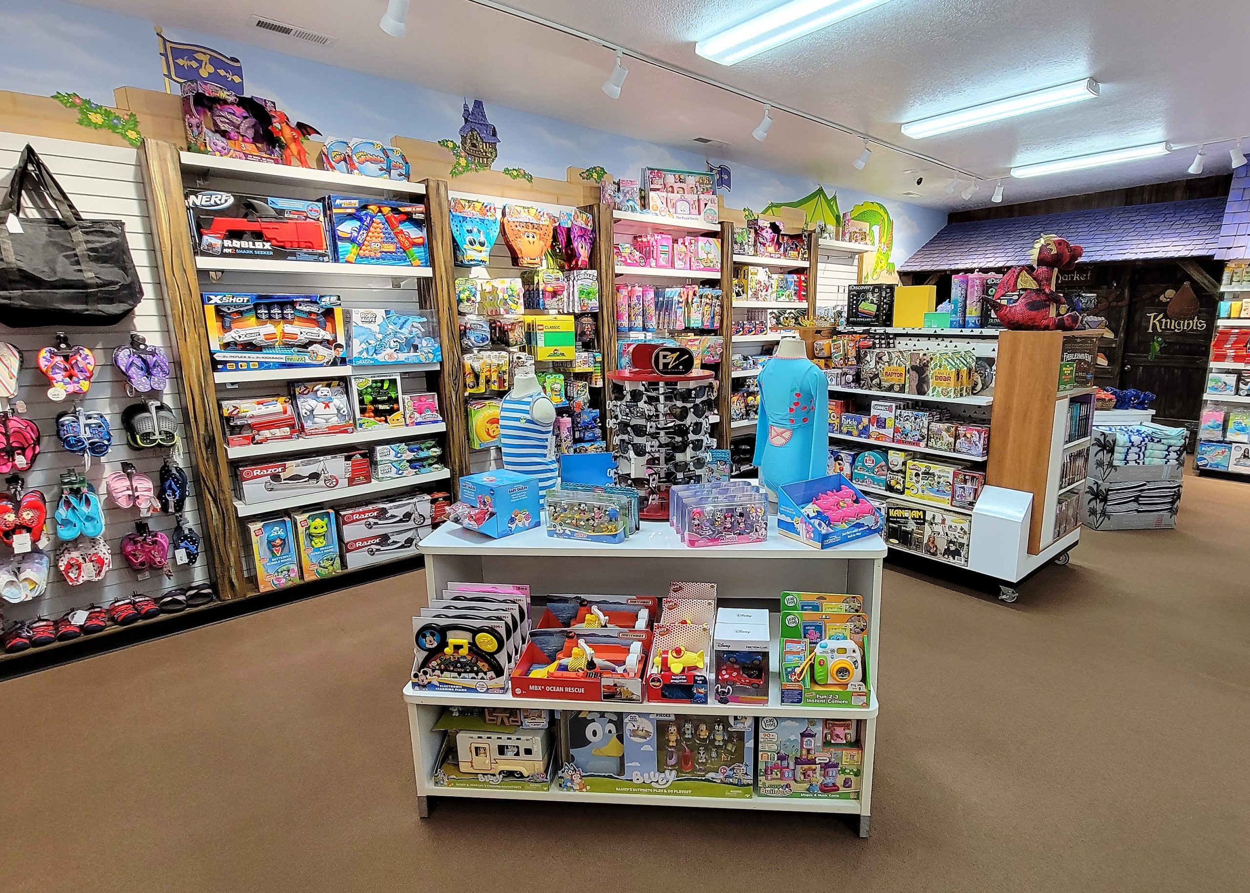 Mini Golf Gift Shop 3