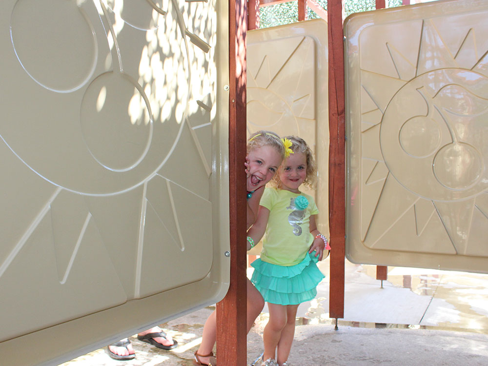 Jungle Maze | Cherry Hill Water Park