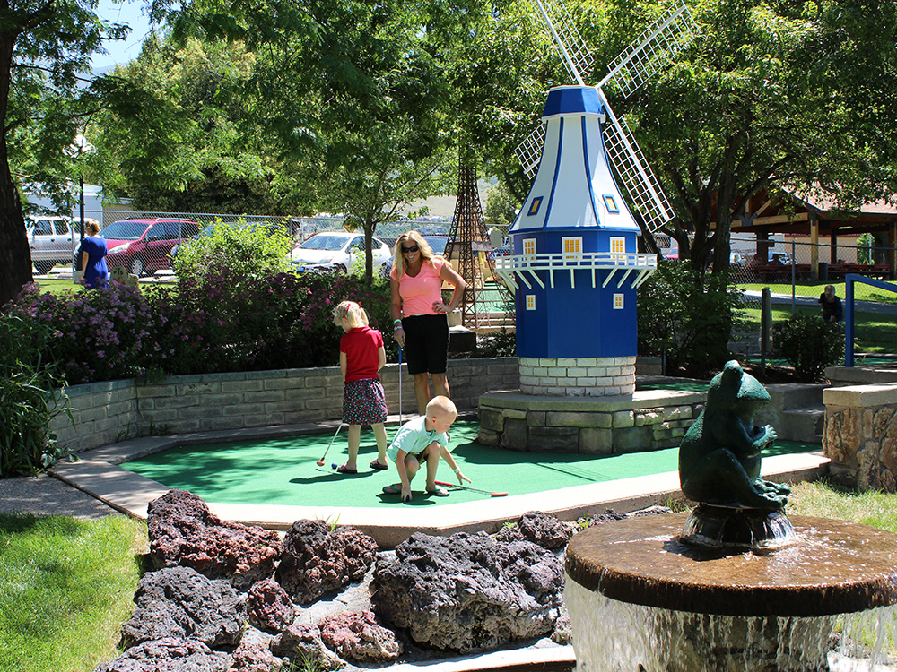 Miniature Golf at Cherry Hill Water Park, Family Fun Center & Camping Resort